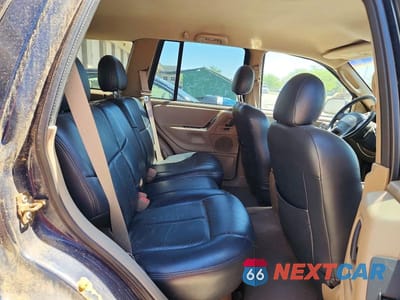 Zdjęcie 11 z 13 samochodu: 2004 JEEP GRAND CHEROKEE LAREDO VIN:1J4GX48NX4C435382 - miniatura