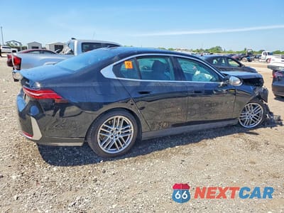 Trzecie zdjęcie samochodu z tyłu: 2025 BMW 530 I VIN:WBA43FJ06SCU04882 - miniatura