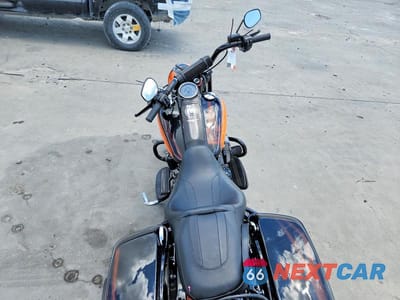 Zdjęcie 6 z 9 samochodu: 2023 HARLEY-DAVIDSON FLHRXS VIN:1HD1KVP16PB615885 - miniatura