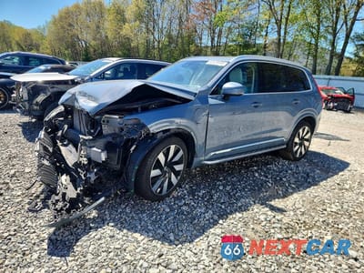 2023 VOLVO XC90 ULTIMATE YV4H60CA8P1930042 - główne zdjęcie licytacji z USA - miniatura