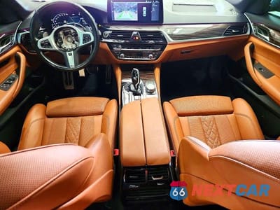 Zdjęcie 8 z 12 samochodu: 2021 BMW 540 XI VIN:WBA73BJ02MWX35451 - miniatura