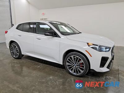 Czwarte zdjęcie samochodu z boku: 2026 BMW X2 M35I VIN:WBX83GM08T5600286 - miniatura