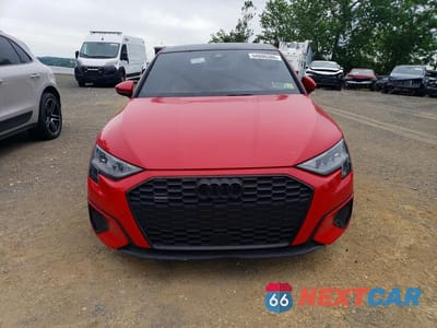 Piąte zdjęcie samochodu w środku: 2022 AUDI A3 PREMIUM VIN:WAUGUDGY9NA105575 - miniatura