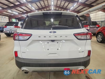 Zdjęcie 6 z 13 samochodu: 2020 FORD ESCAPE SE VIN:1FMCU9G64LUA64812 - miniatura