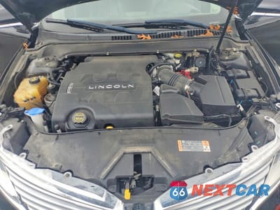 Zdjęcie 11 z 12 samochodu: 2016 LINCOLN MKZ VIN:3LN6L2JK4GR631885 - miniatura