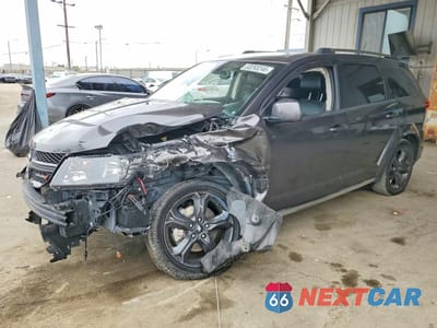 2019 DODGE JOURNEY CROSSROAD 3C4PDDGG2KT759252 - główne zdjęcie licytacji z USA - miniatura