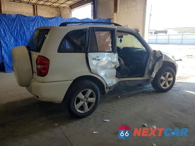 Trzecie zdjęcie samochodu z tyłu: 2005 TOYOTA RAV4 BASE VIN:JTEHD20V650057160 - miniatura