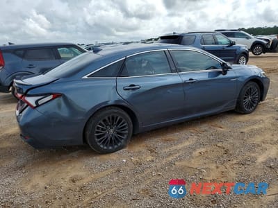 Trzecie zdjęcie samochodu z tyłu: 2021 TOYOTA AVALON XSE VIN:4T1EA1AB8MU007149 - miniatura