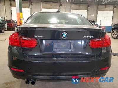 Zdjęcie 6 z 12 samochodu: 2013 BMW 328 XI VIN:WBA3B3C51DJ976205 - miniatura