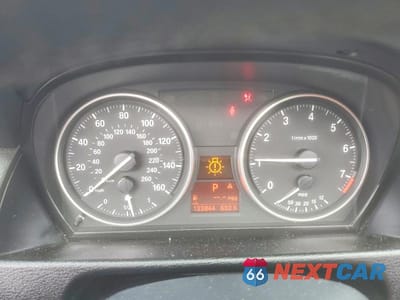Zdjęcie 9 z 13 samochodu: 2013 BMW X1 XDRIVE28I VIN:WBAVL1C58DVR88189 - miniatura