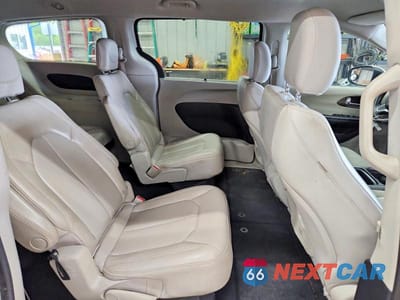 Zdjęcie 10 z 12 samochodu: 2021 CHRYSLER VOYAGER LXI VIN:2C4RC1DG2MR541476 - miniatura