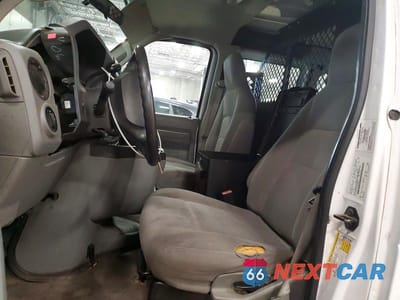 Zdjęcie 7 z 13 samochodu: 2013 FORD ECONOLINE E150 VAN VIN:1FTNE1EW3DDA39352 - miniatura