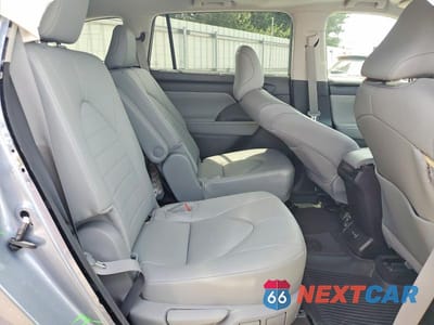 Zdjęcie 11 z 13 samochodu: 2024 TOYOTA HIGHLANDER XLE VIN:5TDKDRBH9RS561781 - miniatura