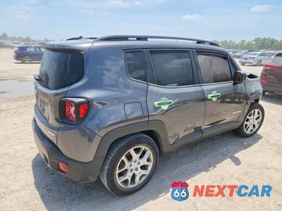 Trzecie zdjęcie samochodu z tyłu: 2016 JEEP RENEGADE LATITUDE VIN:ZACCJABT0GPD95180 - miniatura