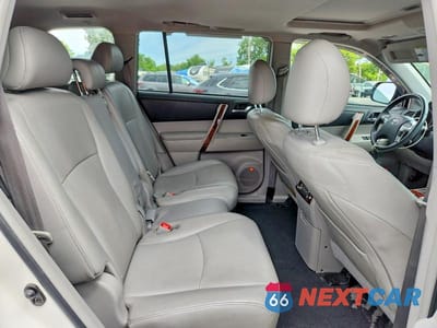 Zdjęcie 11 z 13 samochodu: 2012 TOYOTA HIGHLANDER LIMITED VIN:5TDYK3EH3CS083163 - miniatura