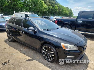 Czwarte zdjęcie samochodu z boku: 2018 VOLVO V60 T5 DYNAMIC WAGON VIN:YV140MELXJ2389290 - miniatura