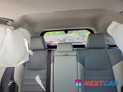 Zdjęcie 10 z 13 samochodu: 2021 TOYOTA RAV4 LIMITED VIN:JTMN1RFV8MD077482 - miniatura