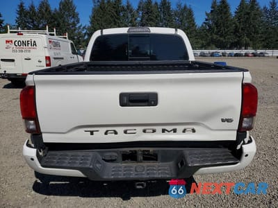Zdjęcie 6 z 12 samochodu: 2019 TOYOTA TACOMA TRD OFF-ROAD VIN:3TMCZ5AN1KM199554 - miniatura