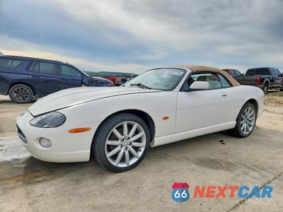 2006 JAGUAR XK8 SAJDA42CX62A45655 - główne zdjęcie licytacji z USA - miniatura