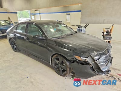 Czwarte zdjęcie samochodu z boku: 2025 HONDA ACCORD HYBRID SPORT-L VIN:1HGCY2F75SA055435 - miniatura