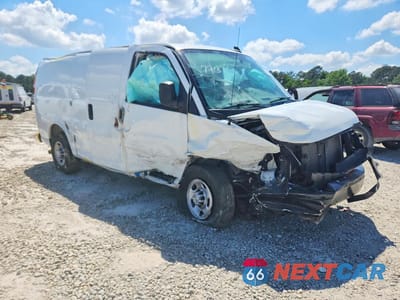 Czwarte zdjęcie samochodu z boku: 2025 CHEVROLET EXPRESS 2500 CARGO DELIVERY VAN VIN:1GCWGAFP1S1107913 - miniatura