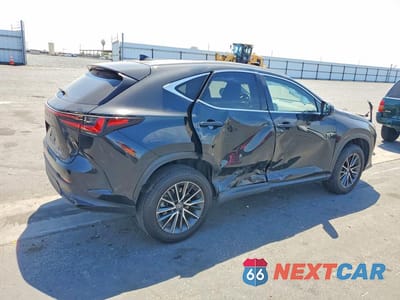 Trzecie zdjęcie samochodu z tyłu: 2022 LEXUS NX 350H VIN:JTJAKCEZ8N5000245 - miniatura