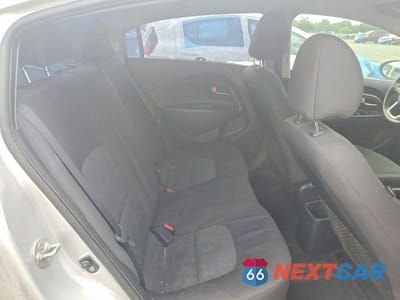Zdjęcie 10 z 12 samochodu: 2016 KIA RIO LX VIN:KNADM4A30G6584023 - miniatura