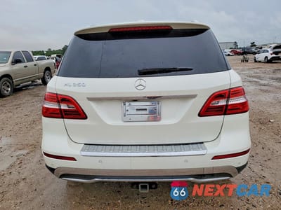 Zdjęcie 6 z 13 samochodu: 2013 MERCEDES-BENZ ML 350 VIN:4JGDA5JB9DA204142 - miniatura