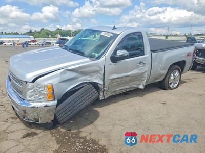 2012 CHEVROLET SILVERADO K1500 LT 1GCNKSE09CZ215249 - główne zdjęcie licytacji z USA - miniatura