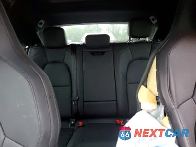 Zdjęcie 10 z 13 samochodu: 2025 PORSCHE MACAN 4S VIN:WP1AB2XA9SL153661 - miniatura
