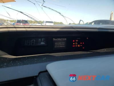 Zdjęcie 9 z 13 samochodu: 2012 TOYOTA PRIUS C THREE VIN:JTDKDTB39C1511517 - miniatura