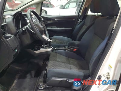 Zdjęcie 7 z 12 samochodu: 2016 HONDA FIT LX VIN:JHMGK5H57GX025533 - miniatura