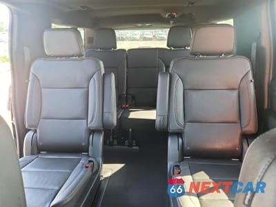Zdjęcie 10 z 13 samochodu: 2021 CHEVROLET SUBURBAN K1500 HIGH COUNTRY VIN:1GNSKGKL3MR128485 - miniatura