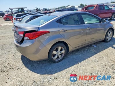 Trzecie zdjęcie samochodu z tyłu: 2011 HYUNDAI ELANTRA GLS VIN:5NPDH4AE4BH003369 - miniatura