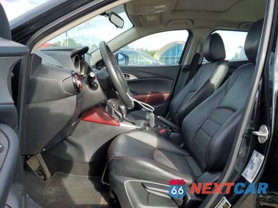 Zdjęcie 7 z 13 samochodu: 2016 MAZDA CX-3 TOURING VIN:JM1DKFC77G0131623 - miniatura