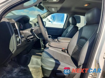 Zdjęcie 7 z 12 samochodu: 2020 RAM 1500 CLASSIC TRADESMAN VIN:1C6RR7FT5LS159359 - miniatura