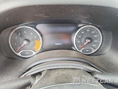 Zdjęcie 9 z 14 samochodu: 2017 JEEP RENEGADE TRAILHAWK VIN:ZACCJBCB0HPE52197 - miniatura