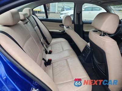 Zdjęcie 10 z 13 samochodu: 2009 BMW 328 XI SULEV VIN:WBAPK53569A511567 - miniatura