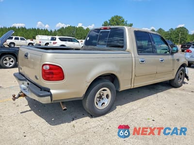 Trzecie zdjęcie samochodu z tyłu: 2001 FORD F150 SUPERCREW VIN:1FTRW07WX1KE16577 - miniatura