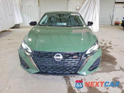 Piąte zdjęcie samochodu w środku: 2025 NISSAN ALTIMA SR VIN:1N4BL4CW6SN417612 - miniatura