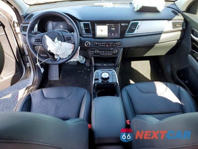 Zdjęcie 8 z 13 samochodu: 2019 KIA NIRO EX PREMIUM VIN:KNDCE3LG1K5026072 - miniatura