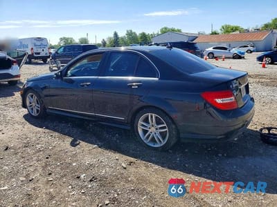 Drugie zdjęcie samochodu z przodu: 2012 MERCEDES-BENZ C 300 4MATIC VIN:WDDGF8BBXCR204711 - miniatura