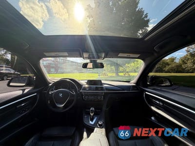 Zdjęcie 9 z 10 samochodu: 2016 BMW 328 I SULEV VIN:WBA8E9C52GK646913 - miniatura