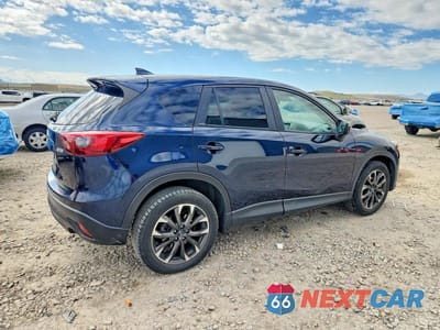 Trzecie zdjęcie samochodu z tyłu: 2016 MAZDA CX-5 GT VIN:JM3KE4DY1G0725366 - miniatura