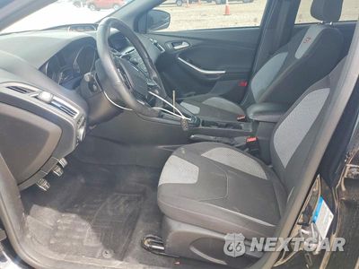 Zdjęcie 7 z 13 samochodu: 2016 FORD FOCUS ST VIN:1FADP3L9XGL215764 - miniatura