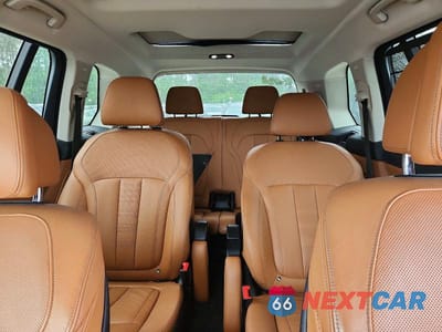 Zdjęcie 10 z 13 samochodu: 2020 BMW X7 XDRIVE40I VIN:5UXCW2C04L0E74736 - miniatura