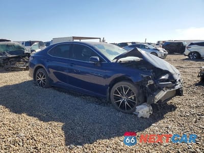 Czwarte zdjęcie samochodu z boku: 2024 TOYOTA CAMRY SE VIN:4T1G11AK4RU210247 - miniatura