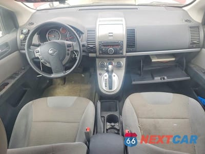 Zdjęcie 8 z 12 samochodu: 2010 NISSAN SENTRA 2.0 VIN:3N1AB6AP0AL711296 - miniatura