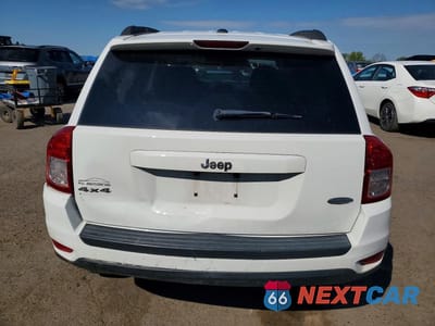 Zdjęcie 6 z 13 samochodu: 2011 JEEP COMPASS SPORT VIN:1J4NF1FB9BD212517 - miniatura