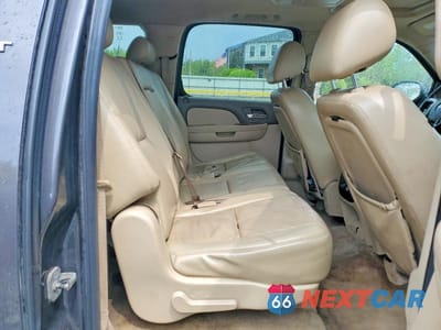 Zdjęcie 11 z 13 samochodu: 2010 GMC YUKON XL K1500 SLT VIN:1GKUKKE35AR239149 - miniatura
